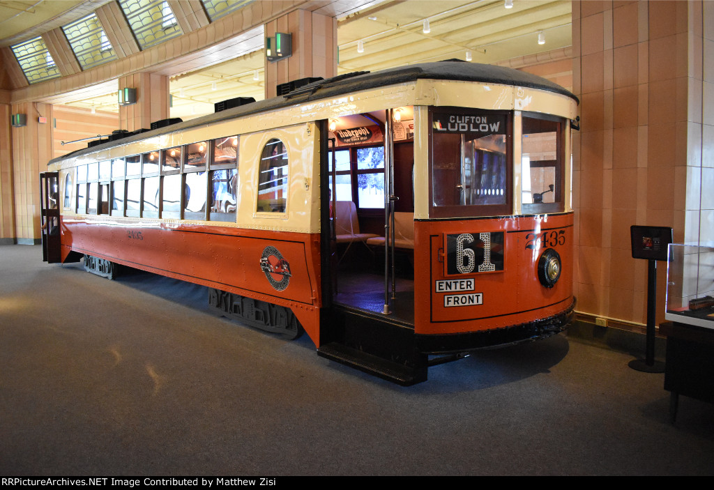 Cincinnati Street Car 2435